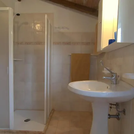 Βίλα Cantagallina Sleeps 28 With Pool *