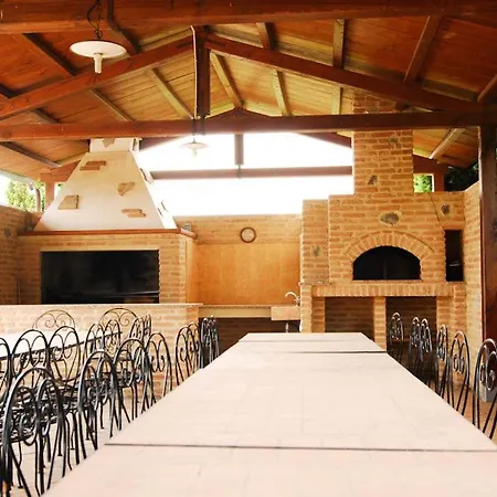 Cantagallina Sleeps 28 With Pool *