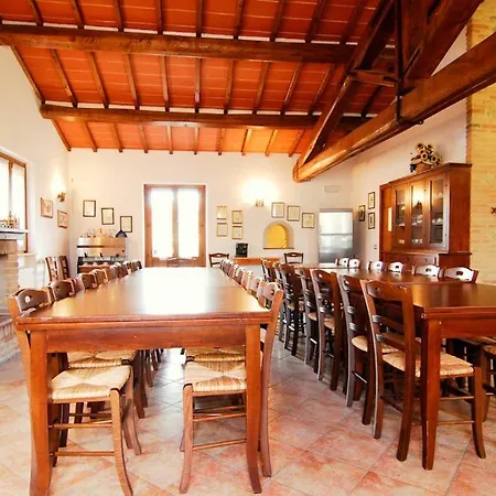 Cantagallina Sleeps 28 With Pool Villa Villastrada (Umbria)